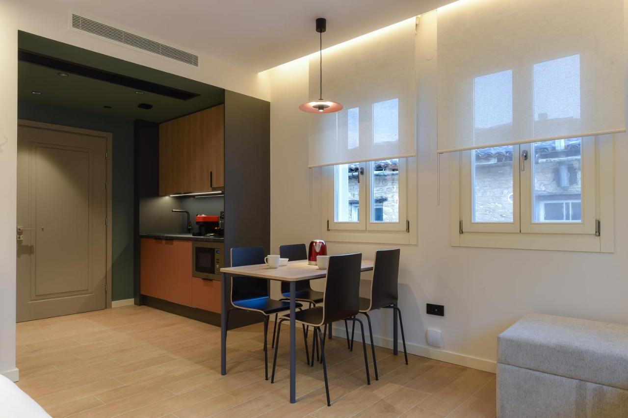 Zalo Urban Living Spaces 이오아니아 외부 사진
